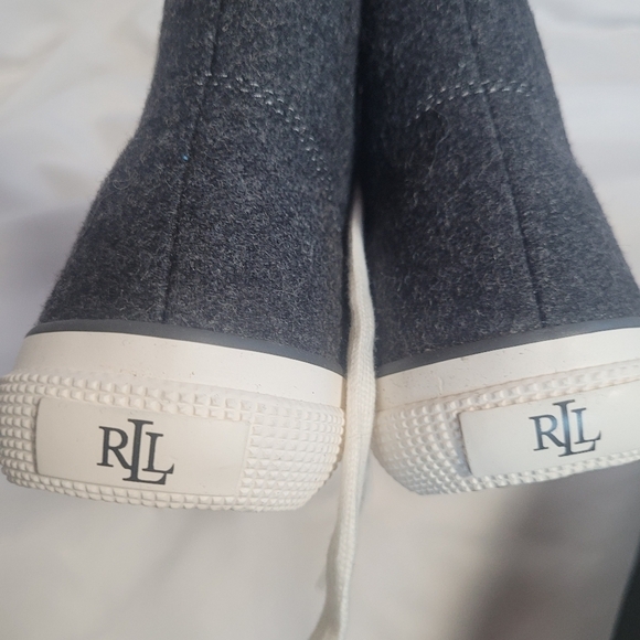 New Lauren Ralph Lauren Grey Flannel High Top Shoes Women's Size 8.5B - Picture 4 of 9